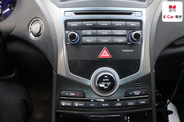 2015 - hyundai grandeur