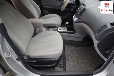 2010 - hyundai avante