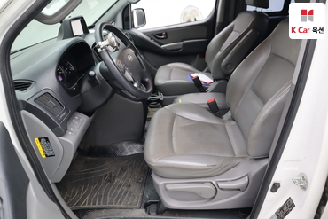 2016 - hyundai grand starex