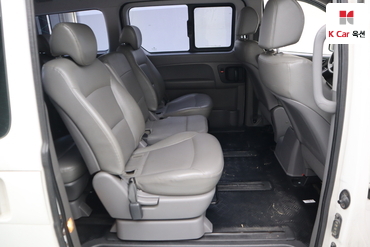 2016 - hyundai grand starex