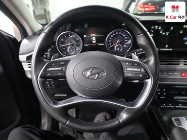2020 - hyundai grandeur