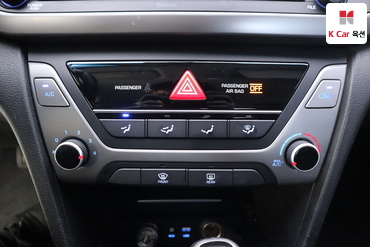 2017 - hyundai avante