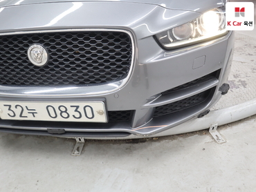 2016 - jaguar xe