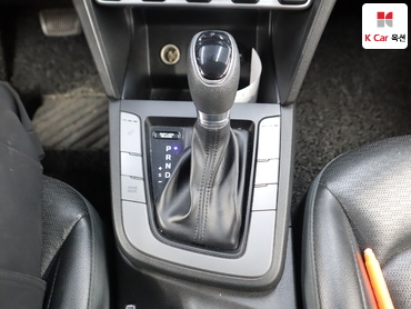 2019 - hyundai avante