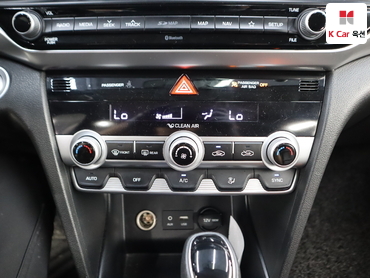 2019 - hyundai avante