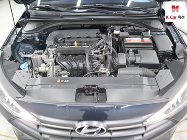 2019 - hyundai avante