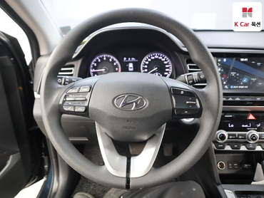 2019 - hyundai avante