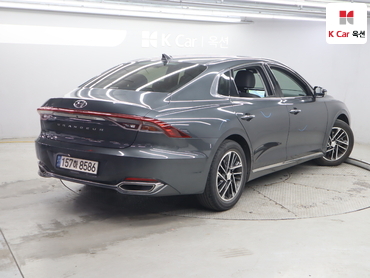 2022 - hyundai grandeur