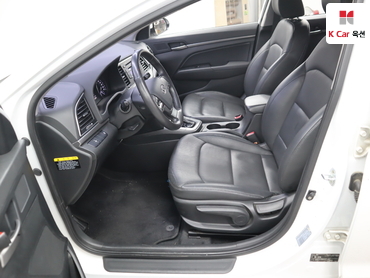 2016 - hyundai avante