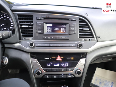 2016 - hyundai avante
