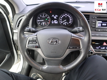 2016 - hyundai avante