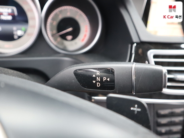 2015 - mercedes-benz e300