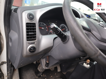 2016 - kia bongo iii