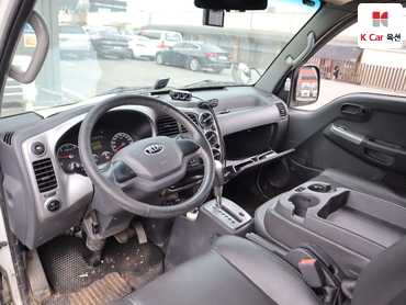 2016 - kia bongo iii