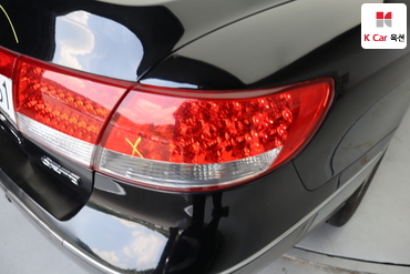 2010 - hyundai grandeur