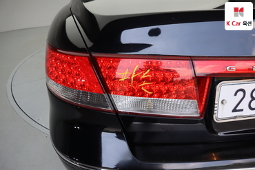 2010 - hyundai grandeur
