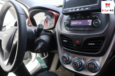 2017 - chevrolet spark