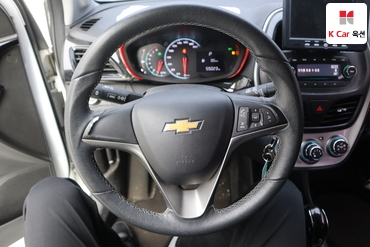 2017 - chevrolet spark