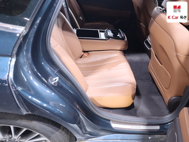 2021 - genesis g80