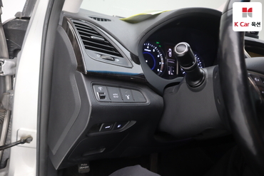 2011 - hyundai grandeur