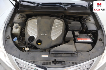 2011 - hyundai grandeur