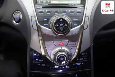 2011 - hyundai grandeur