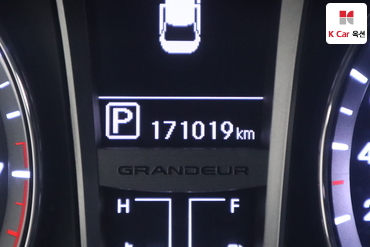 2011 - hyundai grandeur