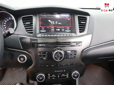2012 - kia k7