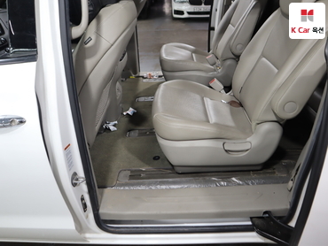 2019 - kia carnival