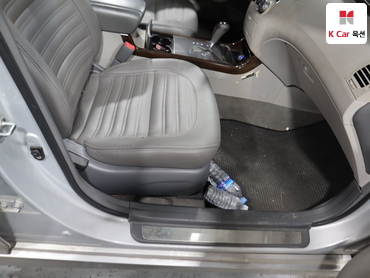 2010 - hyundai grandeur