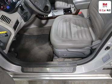 2010 - hyundai grandeur