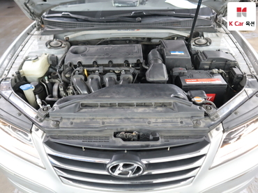 2010 - hyundai grandeur