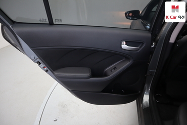 2014 - kia k3