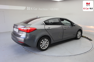2014 - kia k3