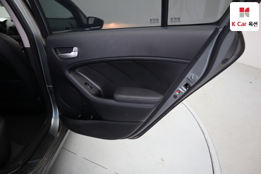 2014 - kia k3