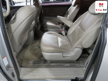 2017 - kia carnival