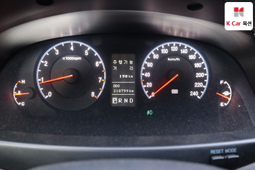 2010 - hyundai grandeur