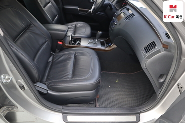 2010 - hyundai grandeur