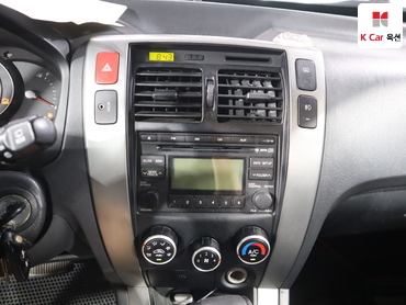 2009 - hyundai tucson