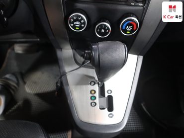 2009 - hyundai tucson