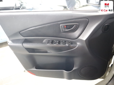 2009 - hyundai tucson