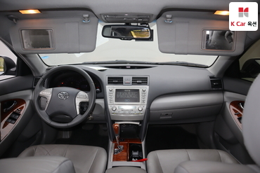 2011 - toyota camry