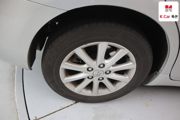 2011 - toyota camry