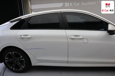 2020 - kia k5