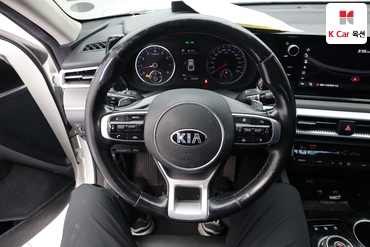 2020 - kia k5