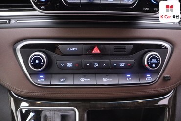 2019 - hyundai grand starex