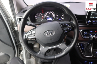 2019 - hyundai grand starex
