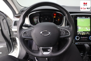 2016 - renault samsung sm6