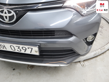 2016 - toyota rav4