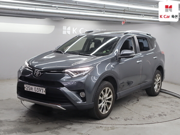 2016 - toyota rav4